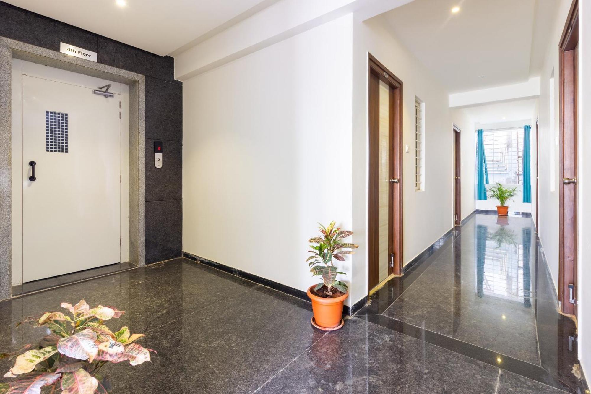 Super Hotel O Qualia Inn Kondapur Near Botanical Garden Χιντεραμπάντ Εξωτερικό φωτογραφία