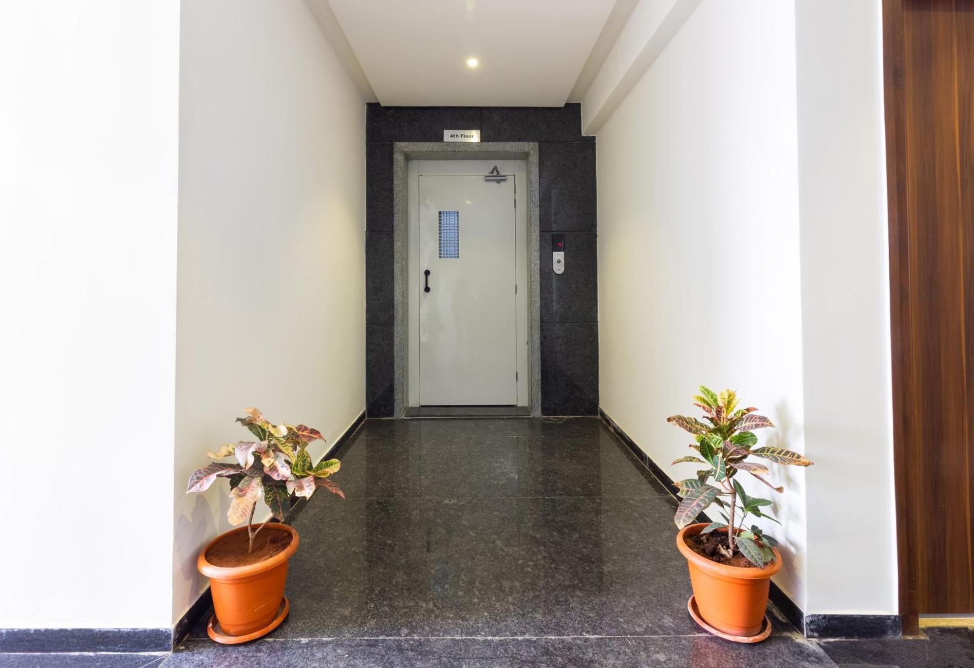 Super Hotel O Qualia Inn Kondapur Near Botanical Garden Χιντεραμπάντ Εξωτερικό φωτογραφία